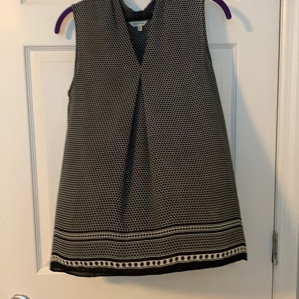 Sleeveless black dress top